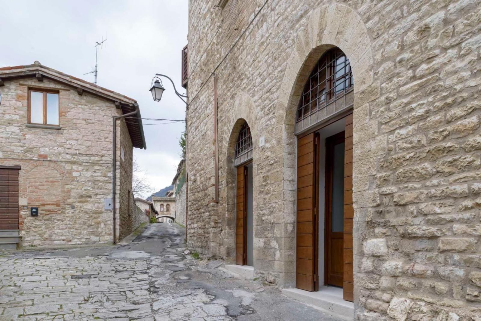 Casa Falcucci Губбіо Екстер'єр фото